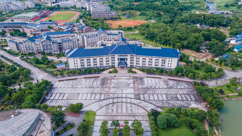 开模设计方案选型：关键因素与实操要点