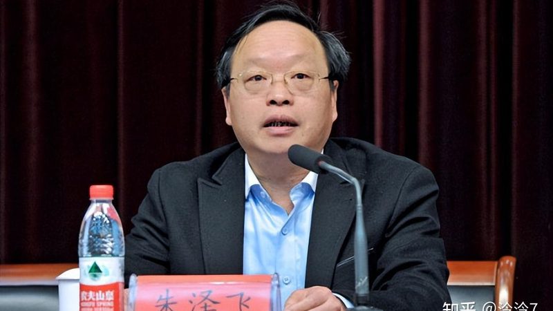 马达启动电容参数揭秘：如何准确解读与选择**